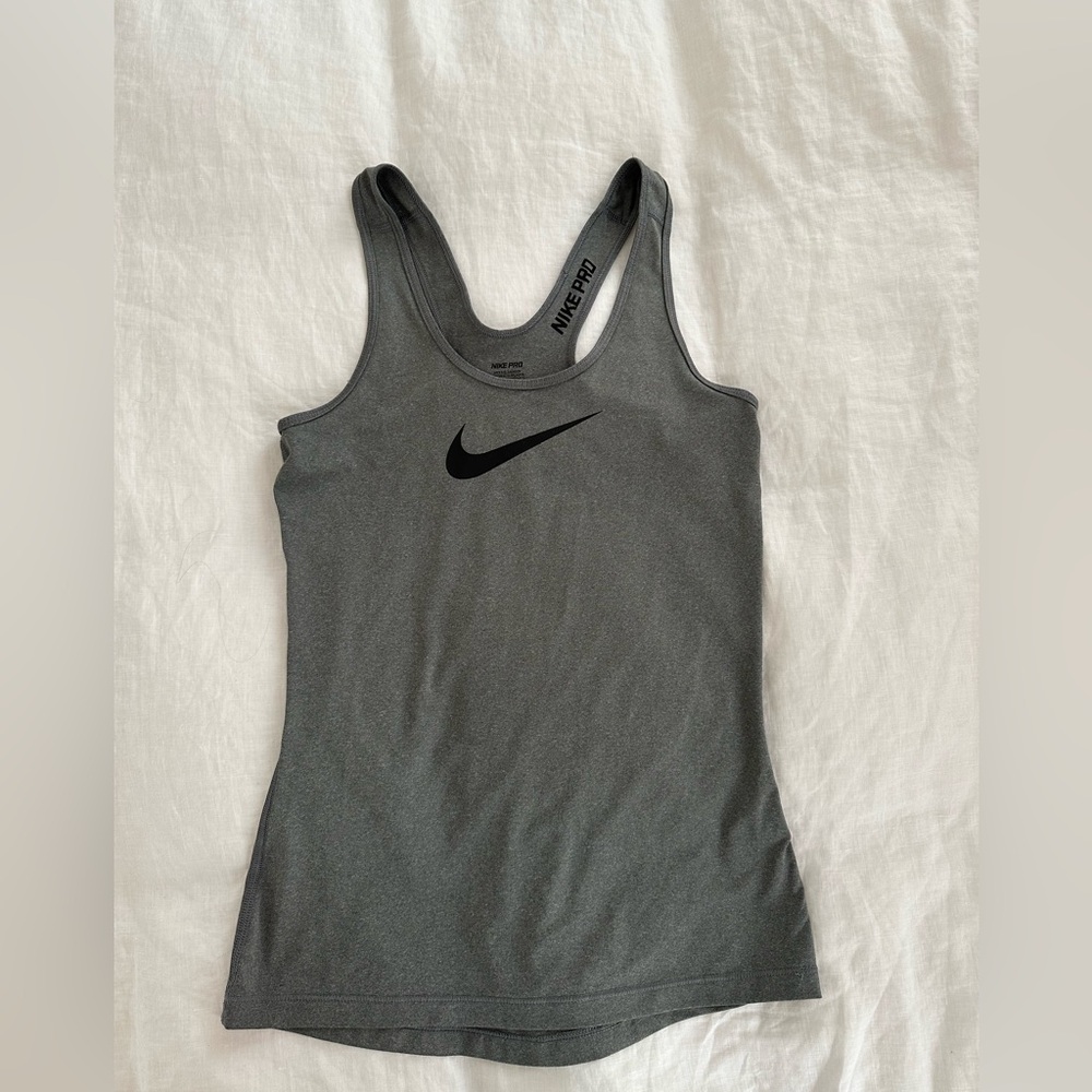 Nike fit racer back gray athletic tank top size small